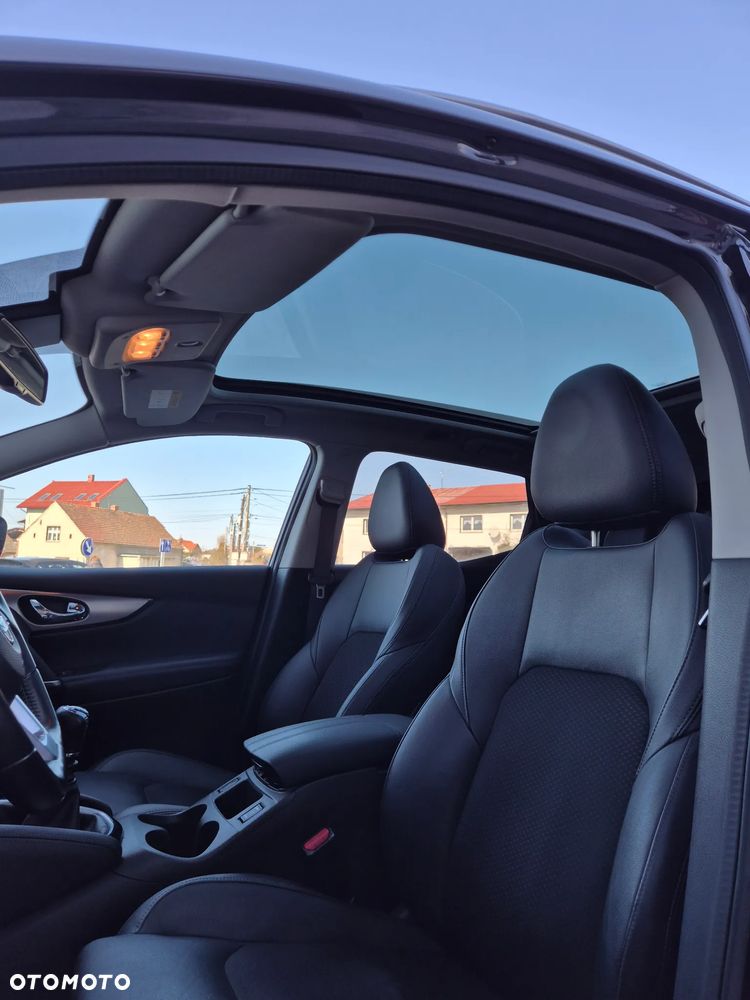 Nissan Qashqai 1.2 DIG-T Tekna EU6 - 11