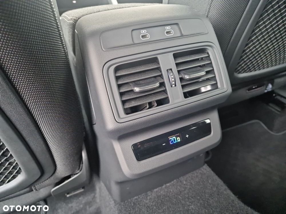 Audi Q5 Sportback TFSI mHEV 150 kW S tronic - 24
