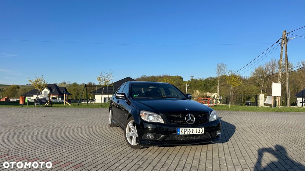 Mercedes-Benz Klasa C 350 T Avantgarde 4-Matic - 2