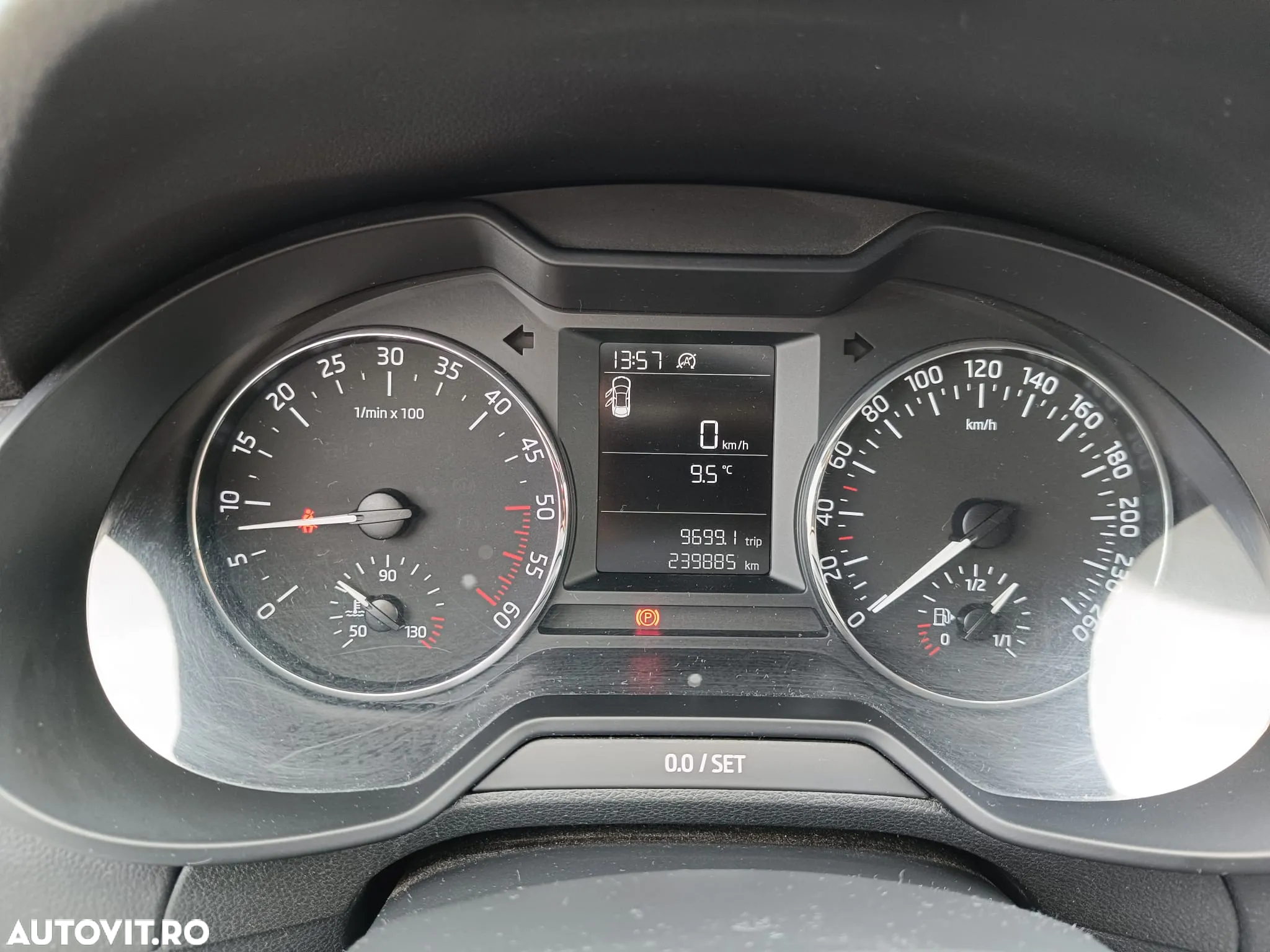Skoda Octavia 1.6 TDI AMBITION - 14