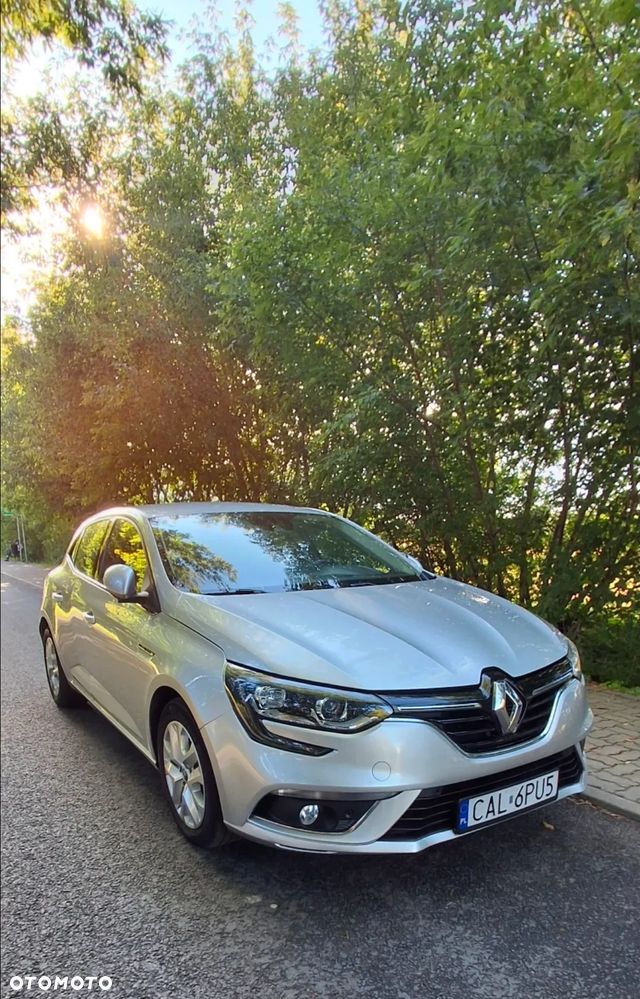 Renault Megane 1.5 Blue dCi Zen - 2