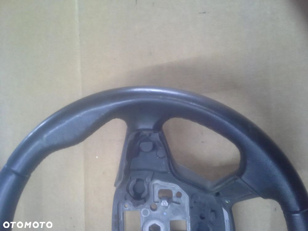 Ford Fokus MK3 kierownica - 6