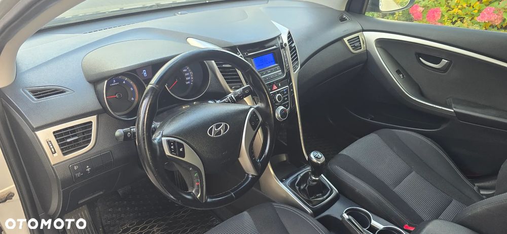 Hyundai i30 1.4 CRDi Comfort - 10