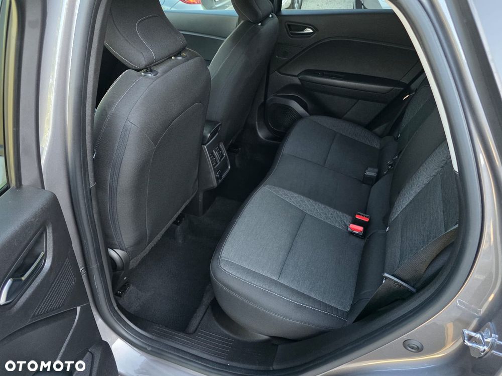 Renault Captur - 16