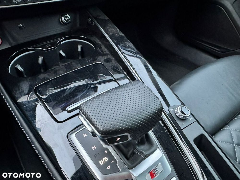 Audi S4 Avant - 17