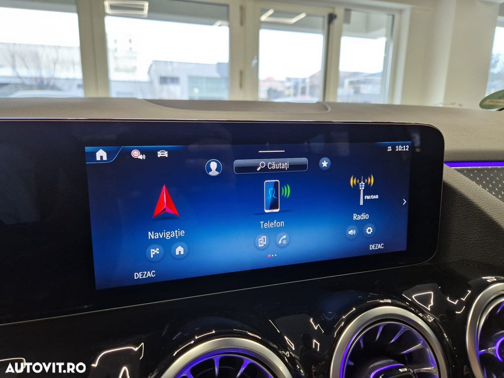 Mercedes-Benz GLA 250 e 8G-DCT - 24