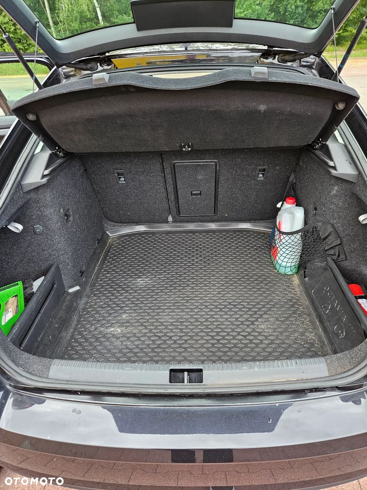 Skoda Octavia 1.5 TSI ACT Style DSG - 8