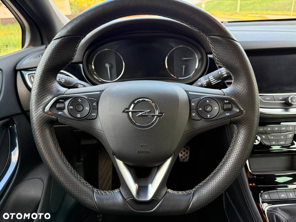 Opel Astra 1.2 T Ultimate S&S - 18