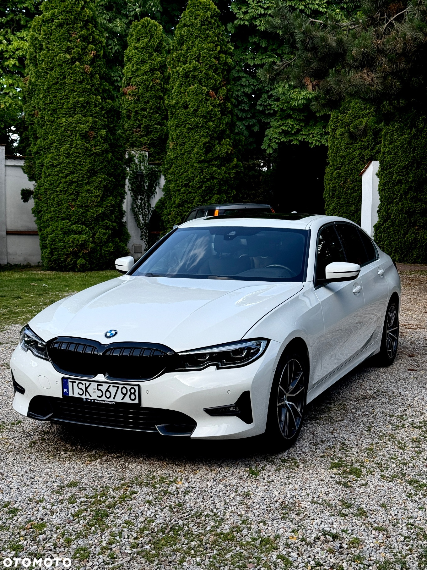 BMW Seria 3 330i xDrive - 2