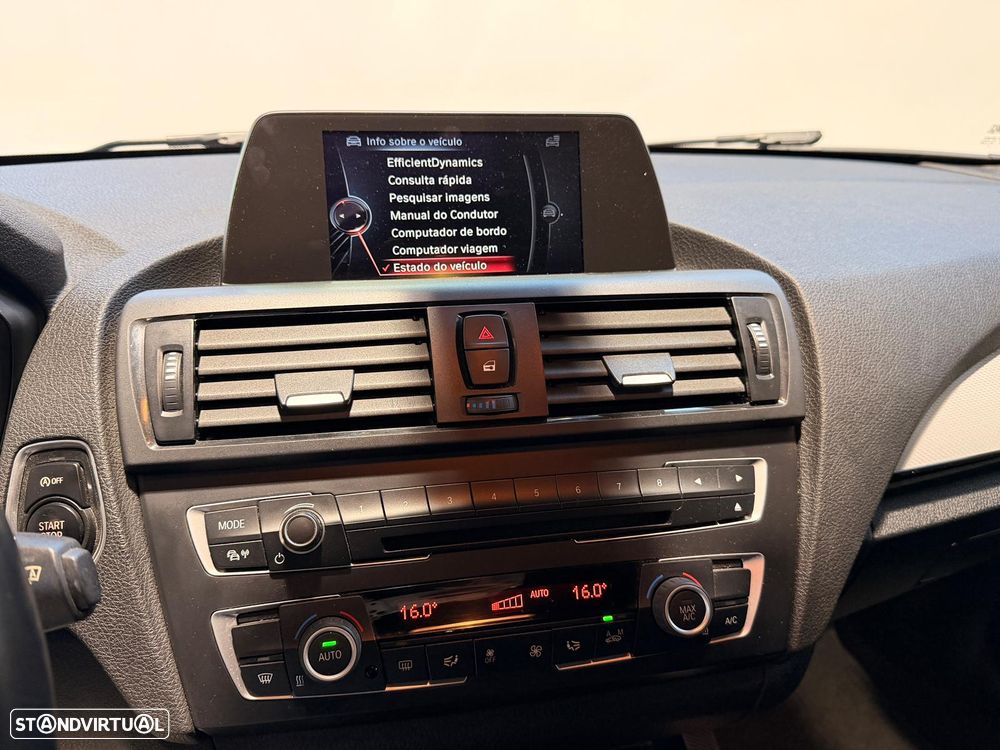 BMW 118 d Pack M - 18