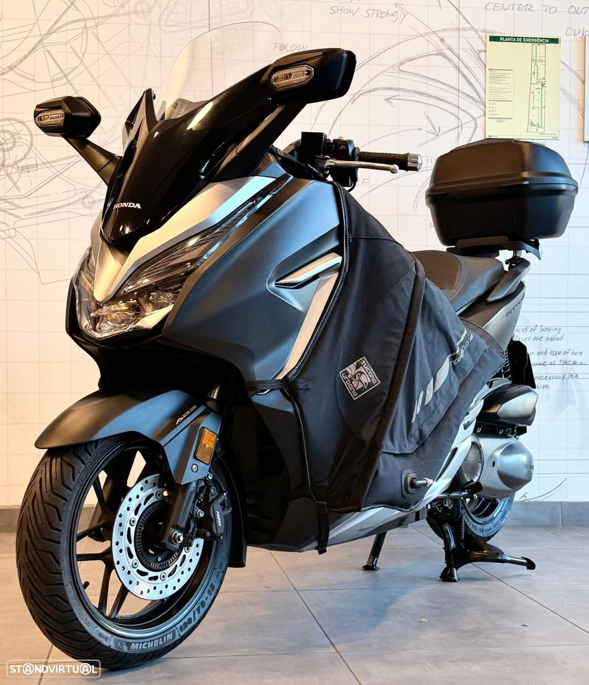 Honda Forza 300 - 6