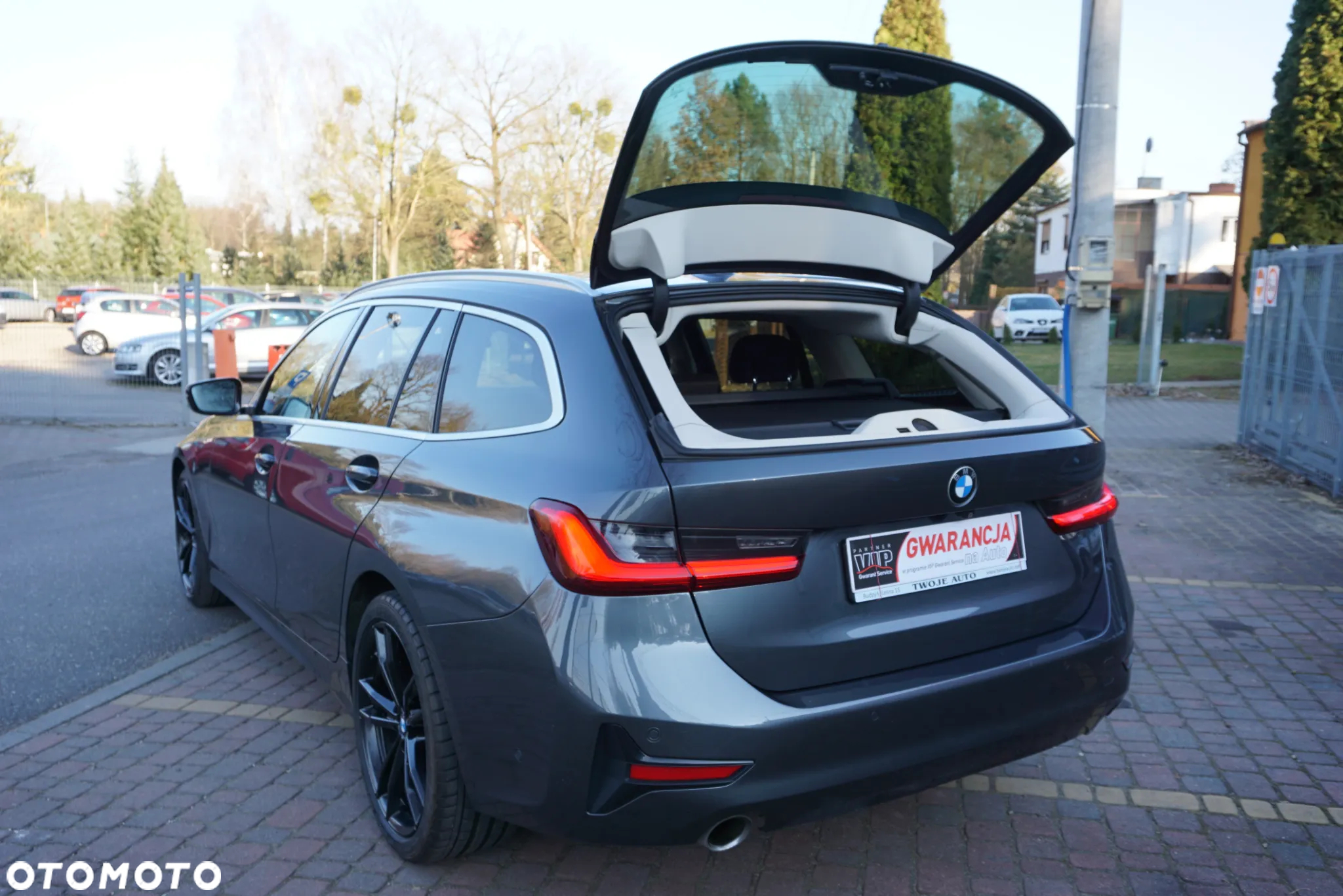BMW Seria 3 320d Touring xDrive Sport Line - 6