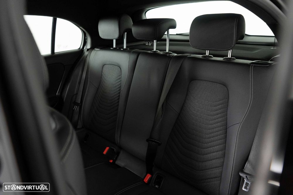 Mercedes-Benz A 250 e Progressive - 10