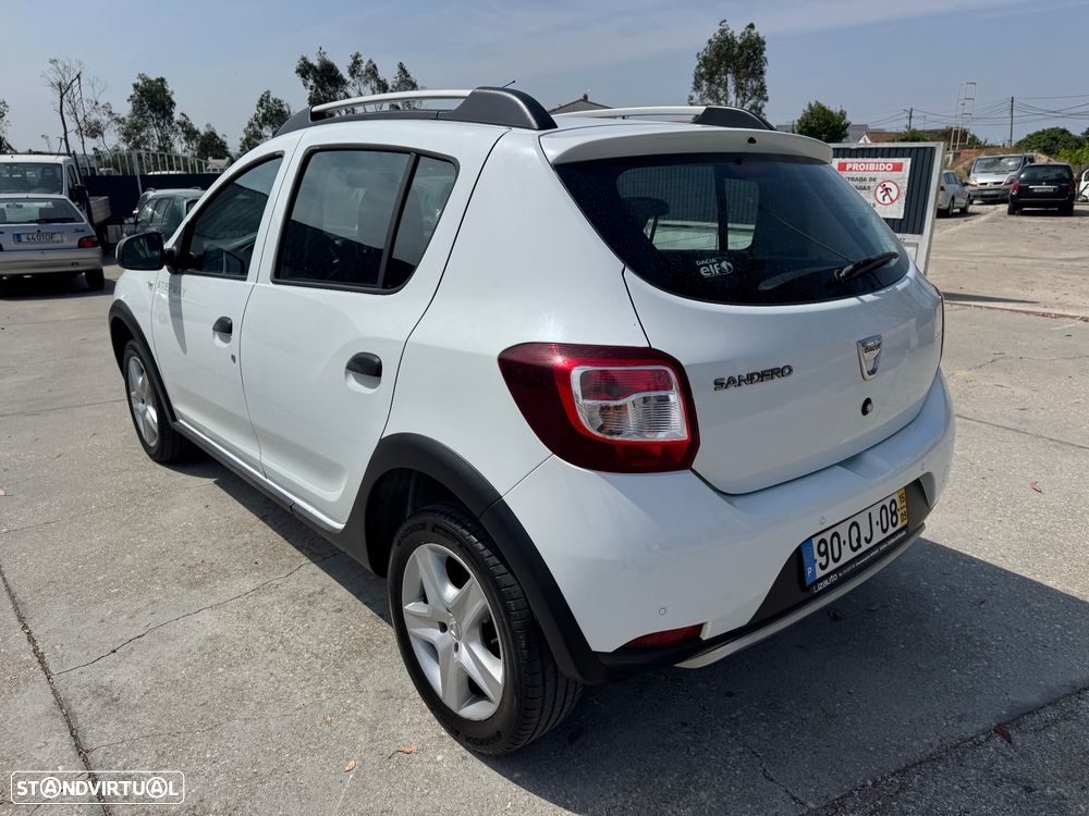 Dacia Sandero 0.9 TCe Stepway 124g - 7