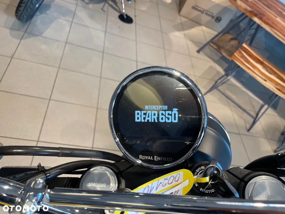 Royal Enfield Bear 650 - 8