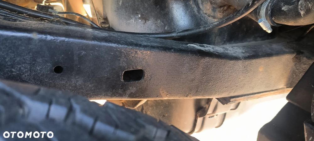 Toyota Land Cruiser - 5