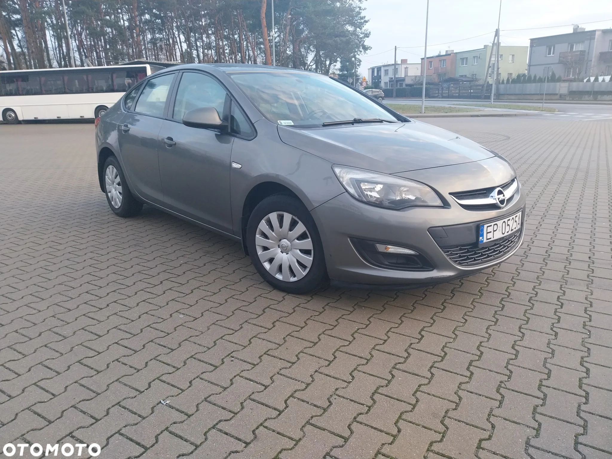Opel Astra IV 1.4 T Active EU6 - 3