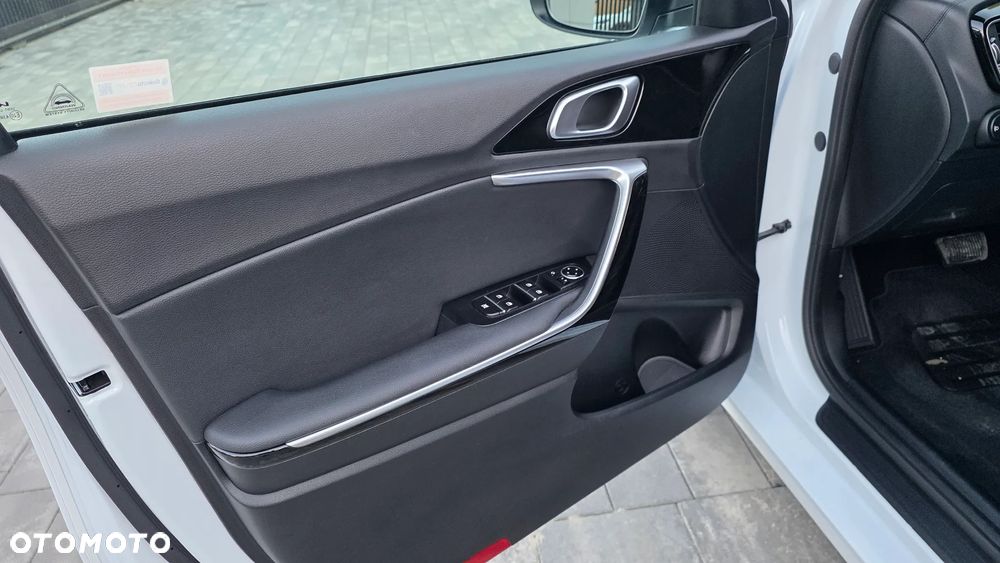 Kia Ceed 1.5 T-GDI Tribute DCT - 18