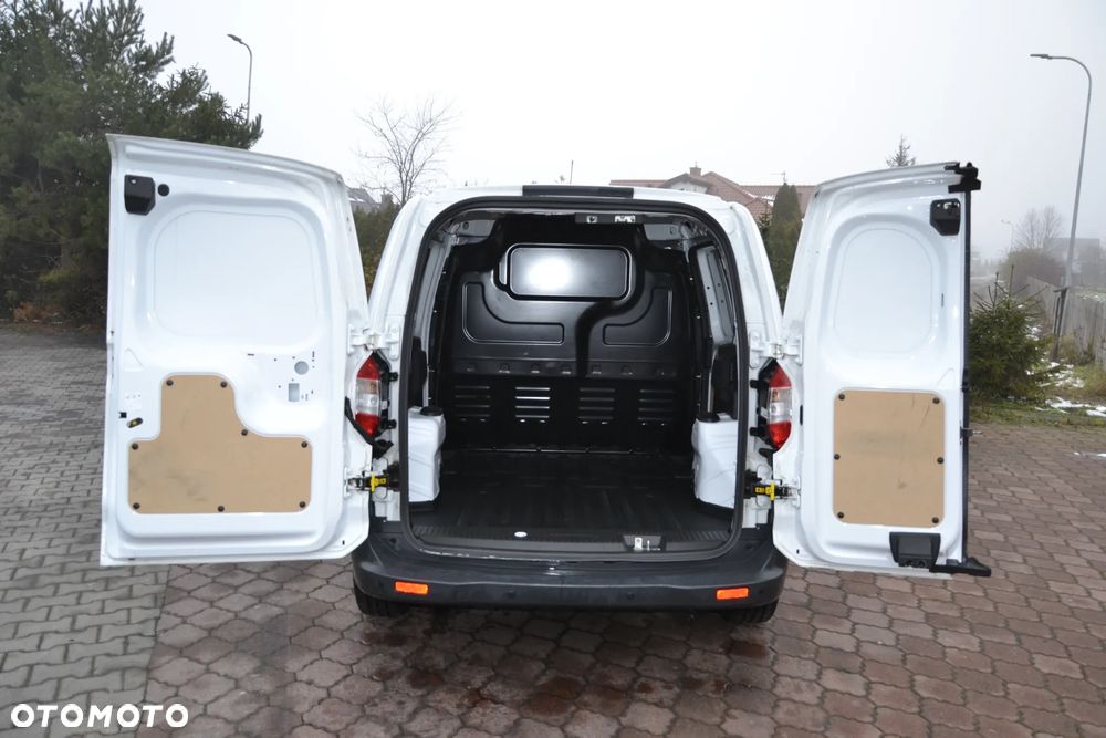 Ford TRANSIT COURIER - 11