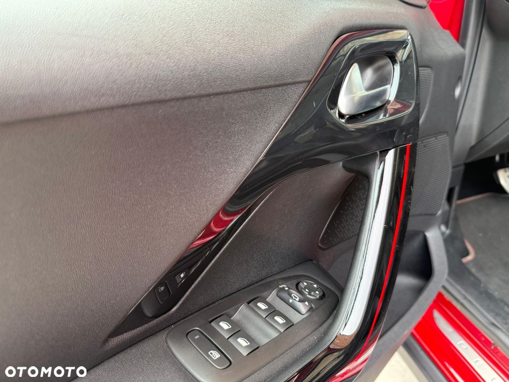 Peugeot 2008 PureTech 110 Stop&Start EAT6 GT-Line Edition - 25