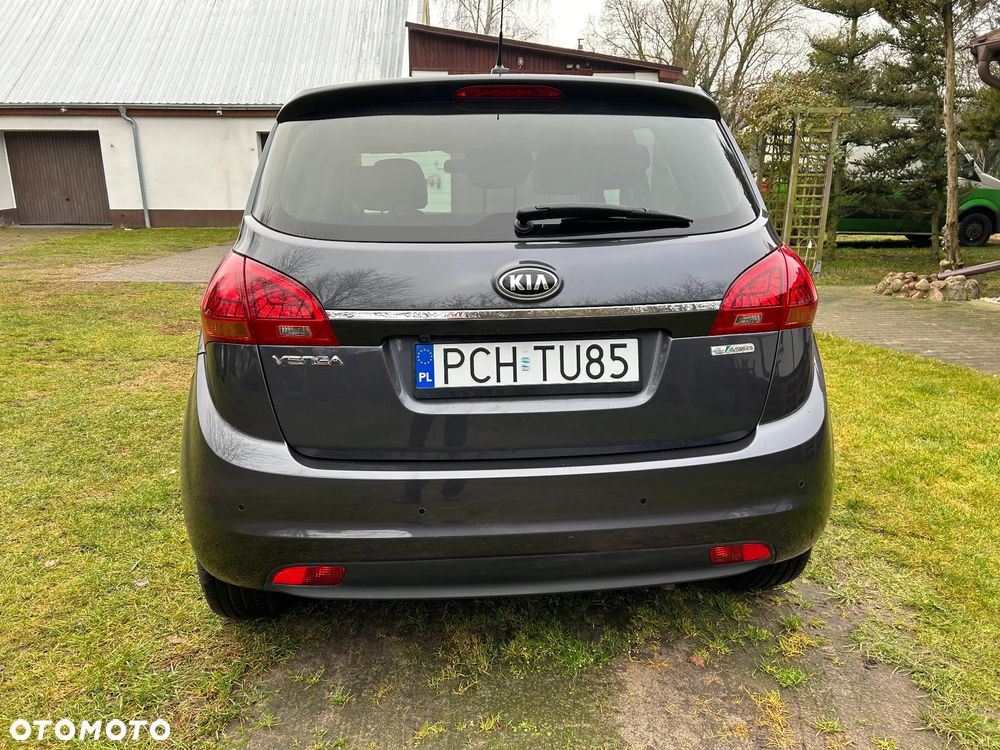 Kia Venga 1.6 CVVT Platinum Edition - 9