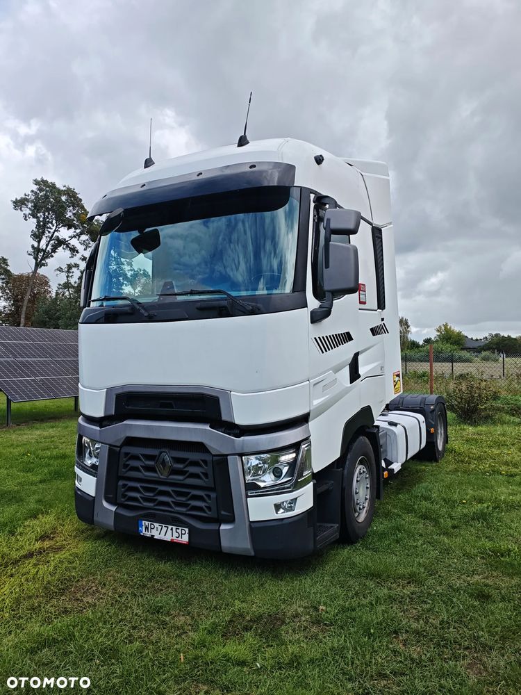 Renault T