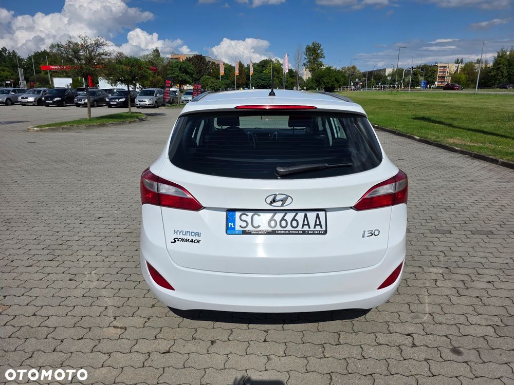 Hyundai i30 1.6 CRDi BlueDrive Classic - 5