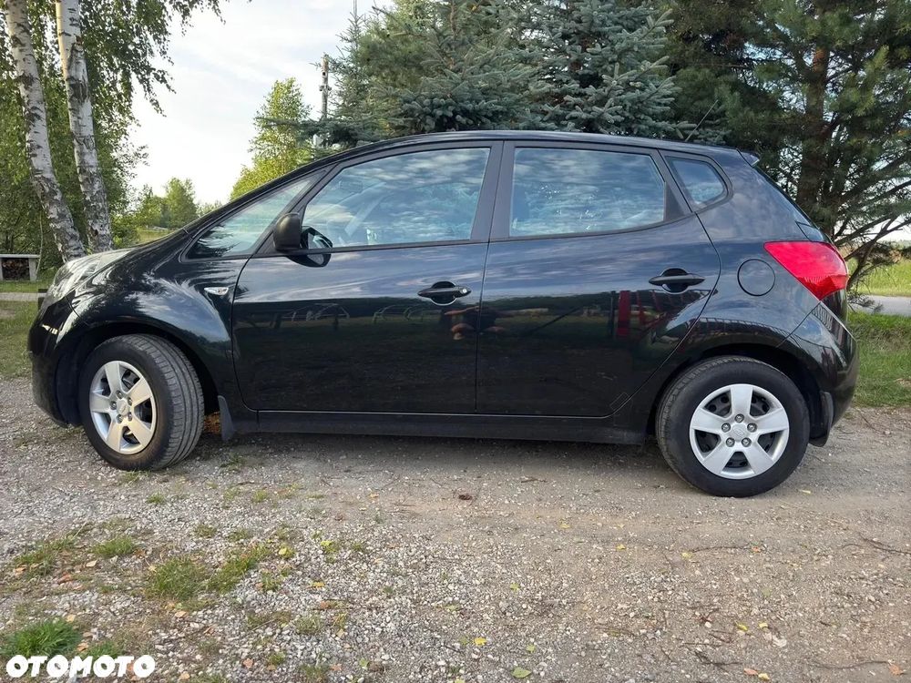 Kia Venga - 21