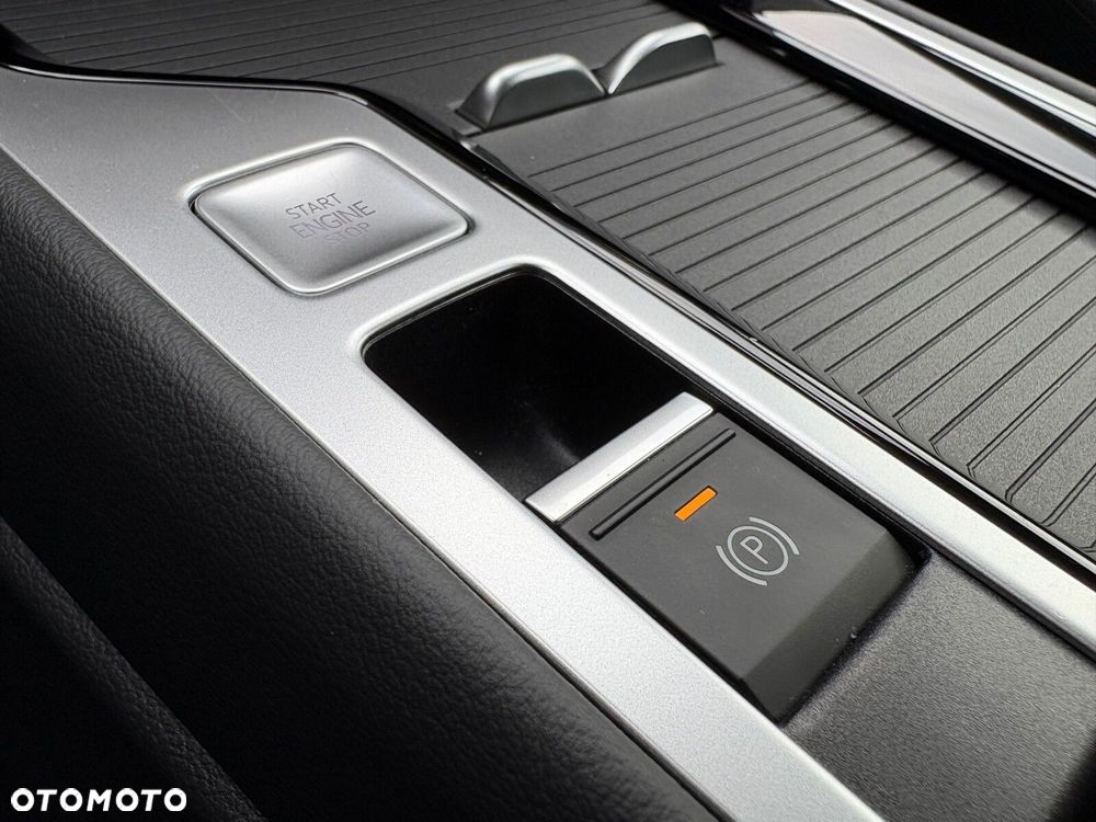 Volkswagen Passat Variant 2.0 TDI EVO Elegance DSG - 33