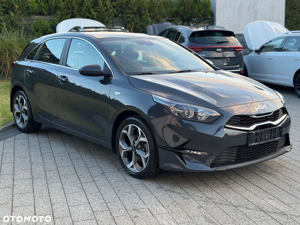 Kia Ceed - 7