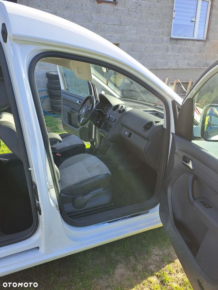 Volkswagen Caddy 1.6 (5-Si.) Edition 30 - 5