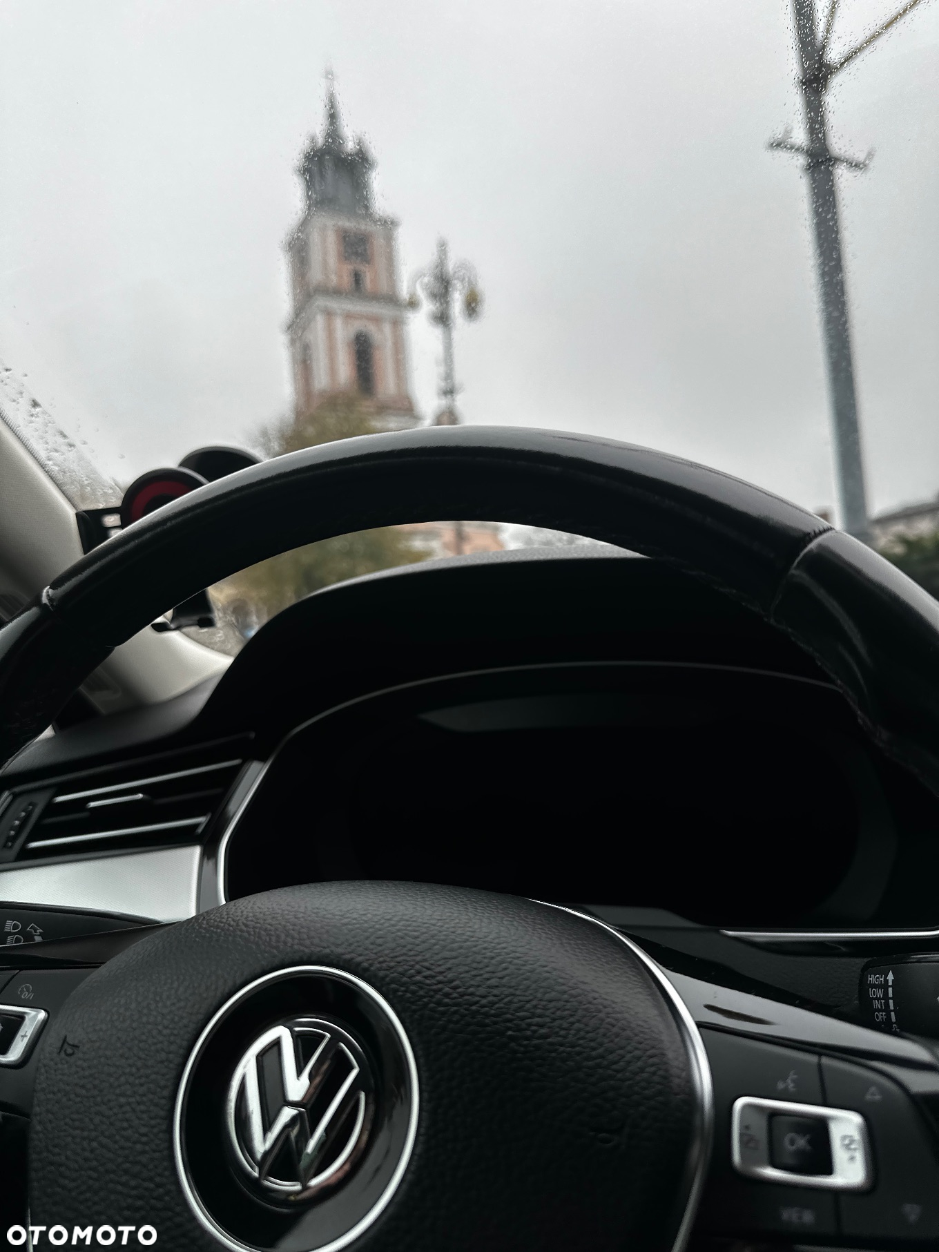Volkswagen Passat 2.0 TDI BMT Comfortline - 19
