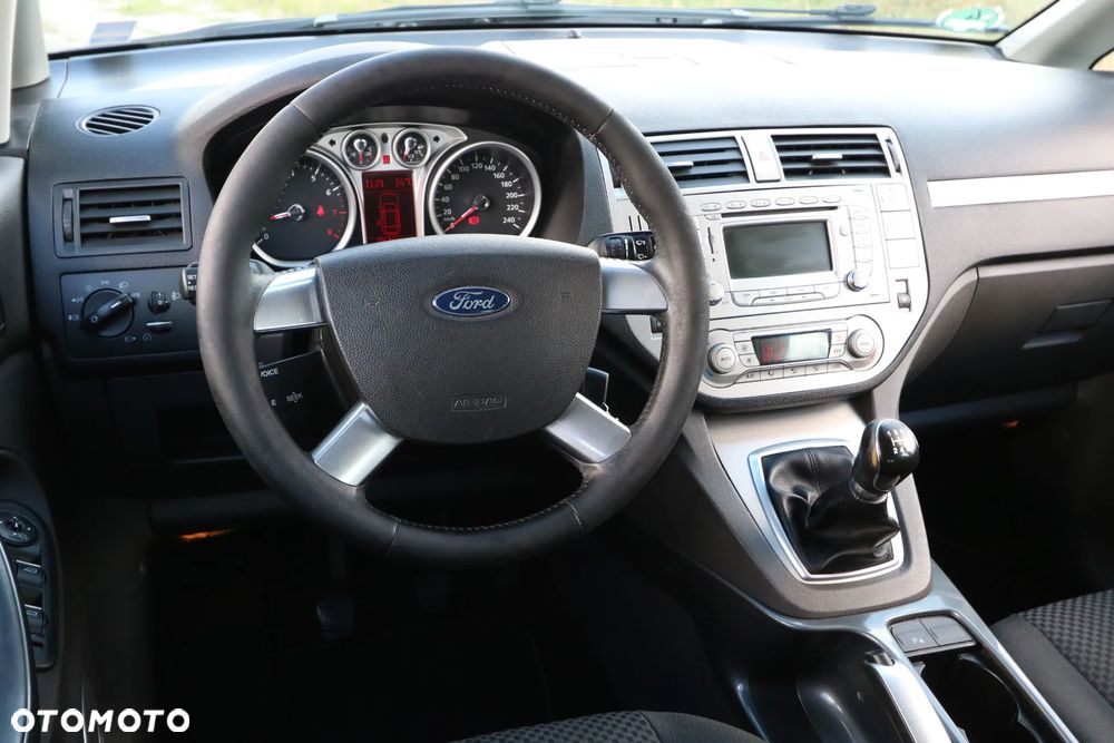 Ford C-MAX 1.8 Titanium - 29