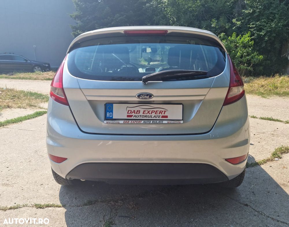 Ford Fiesta 1.25i Trend - 13