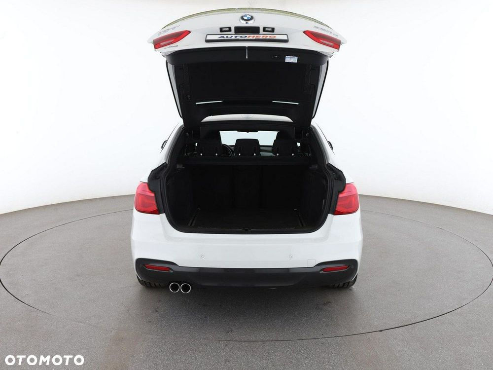 BMW Seria 3 320d xDrive M Sport - 20