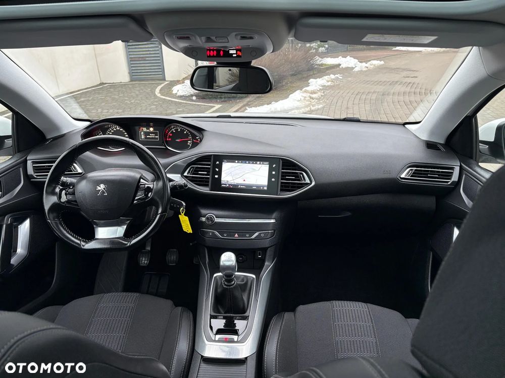 Peugeot 308 BlueHDi FAP 130 Stop & Start Style - 21
