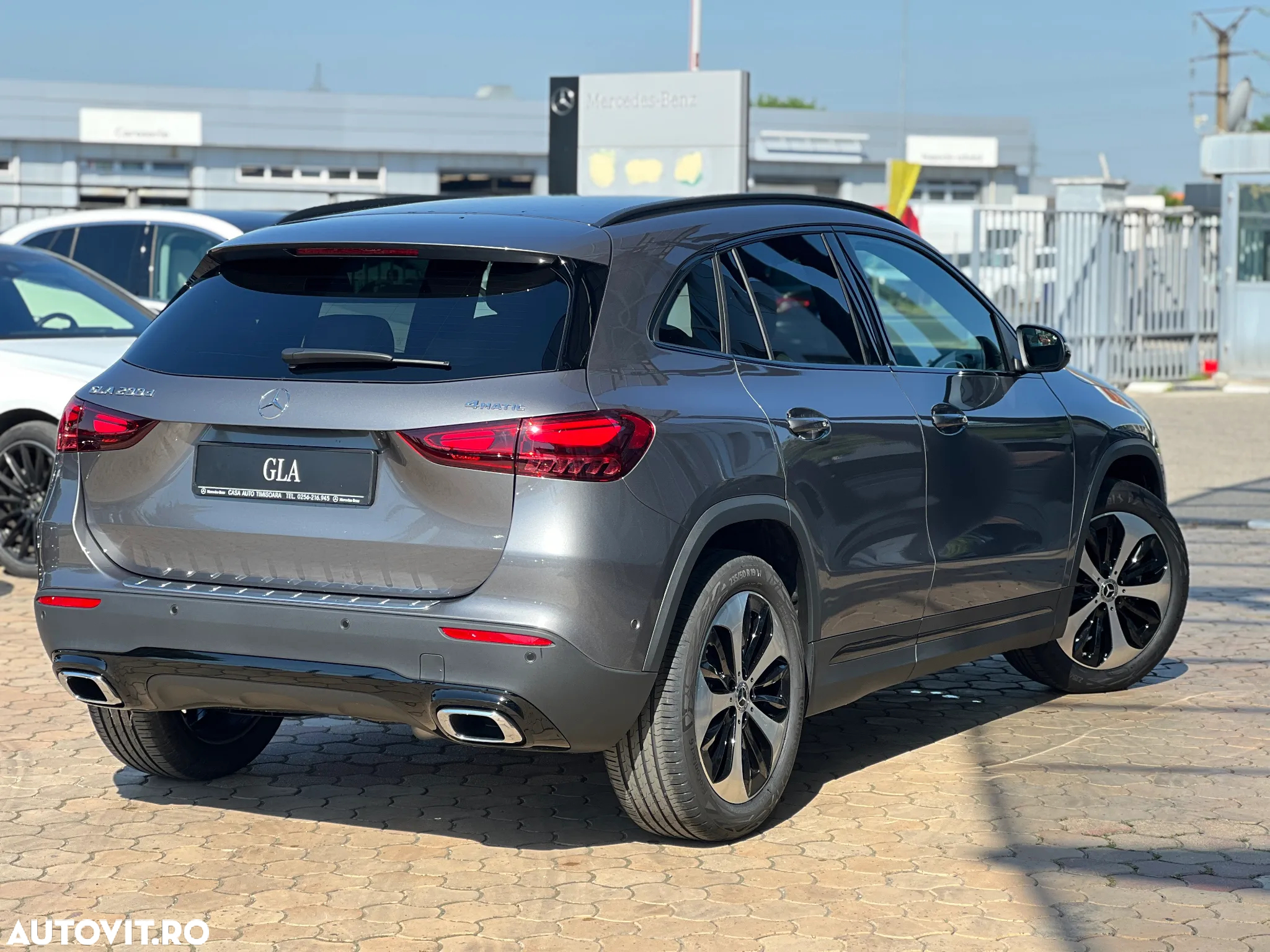 Mercedes-Benz GLA 200 d 4MATIC Aut. - 5