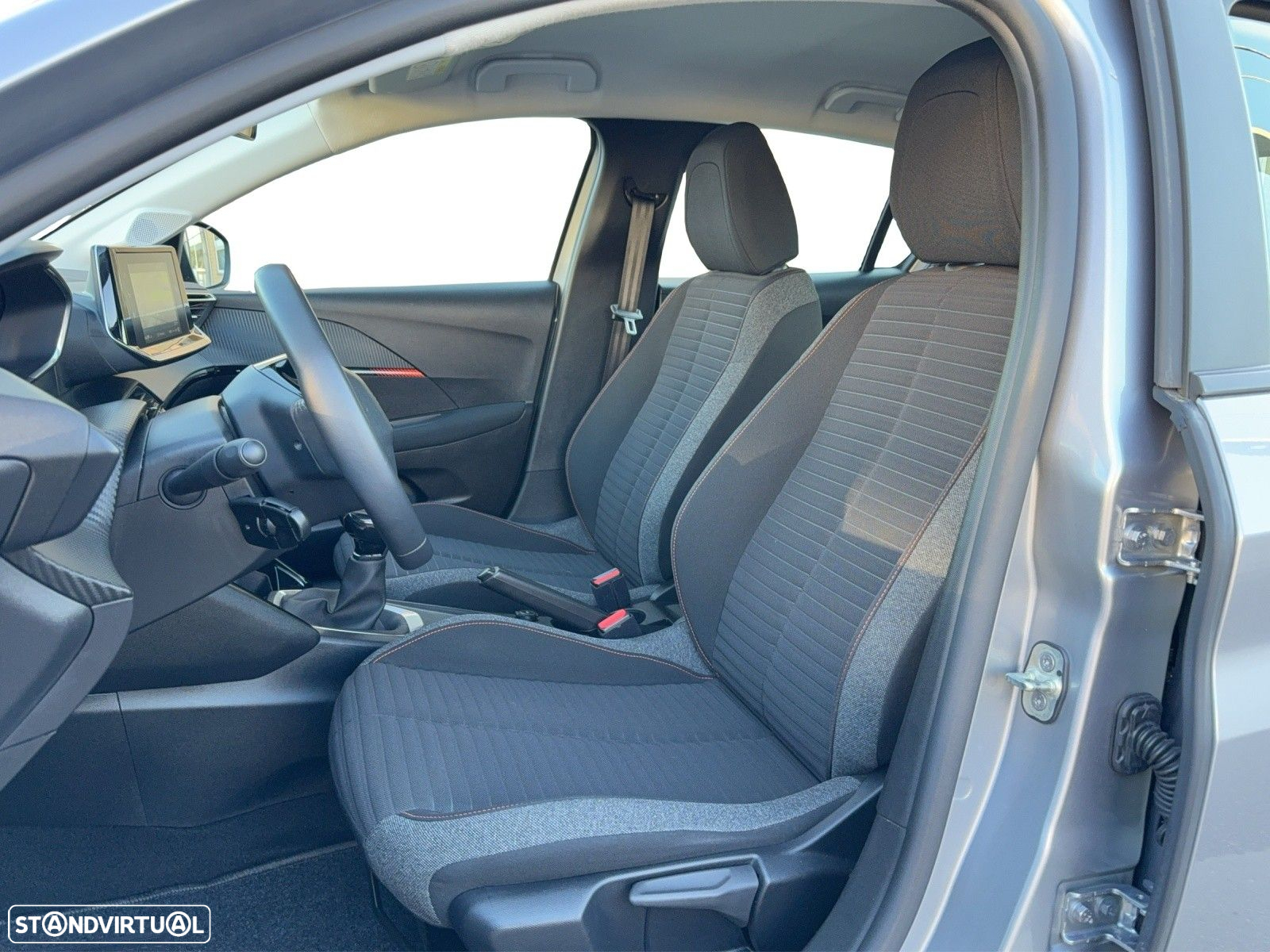 Peugeot 208 1.2 PureTech Active Pack - 10