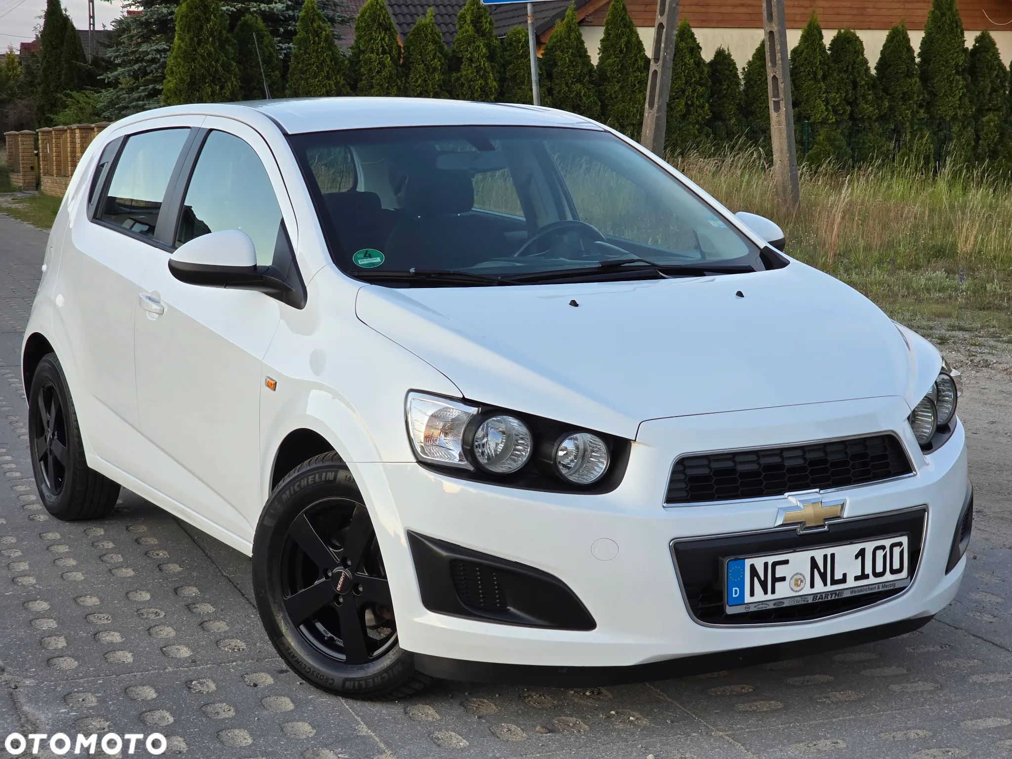 Chevrolet Aveo 1.2 LT - 1