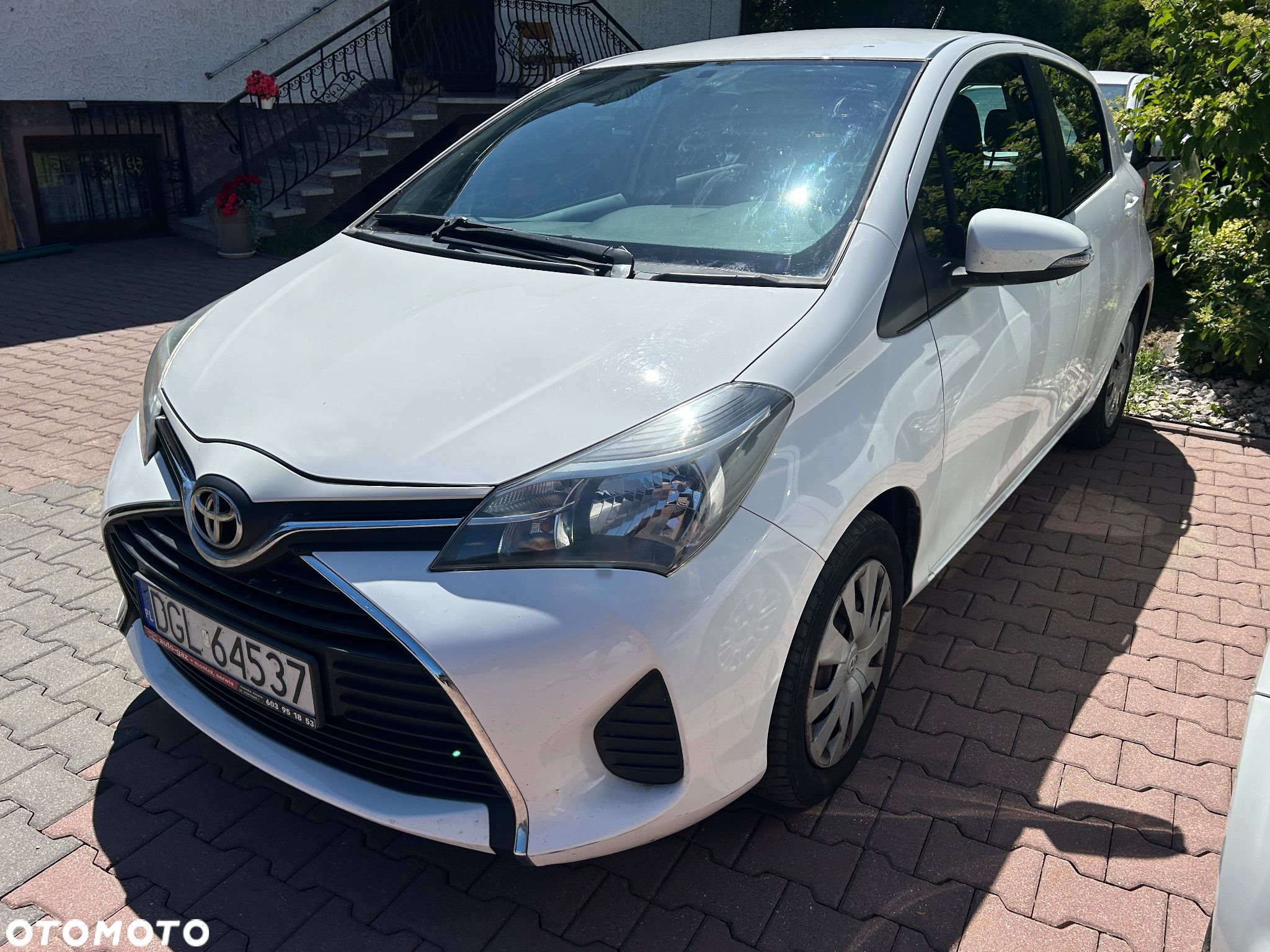 Toyota Yaris 1.0 Active - 1