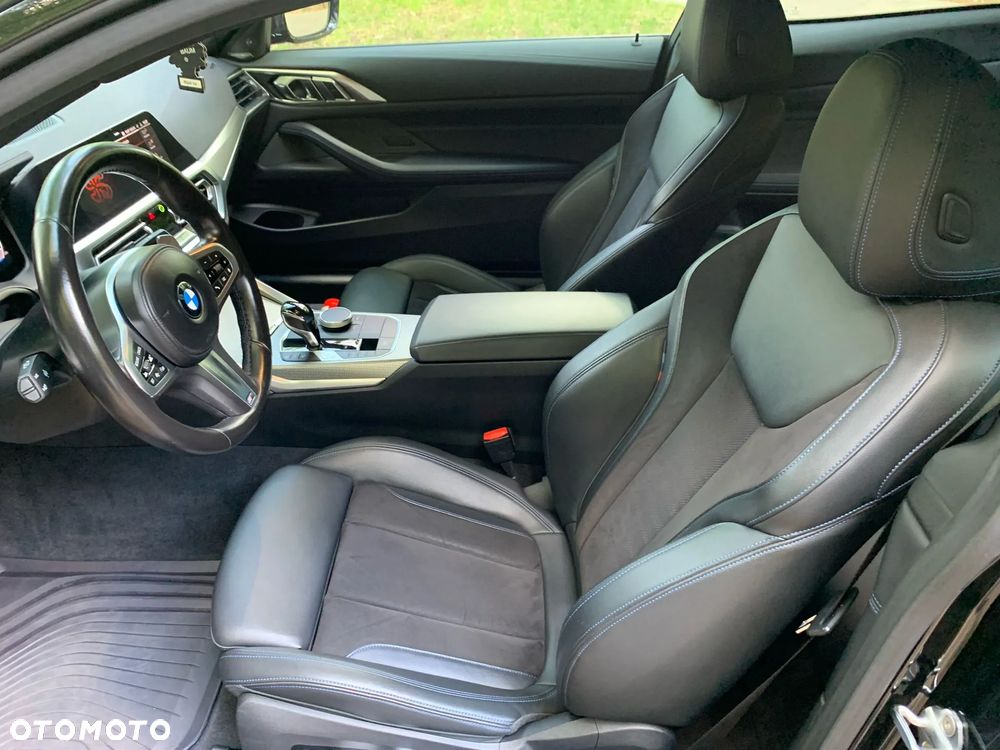 BMW Seria 4 M440i xDrive mHEV sport - 25