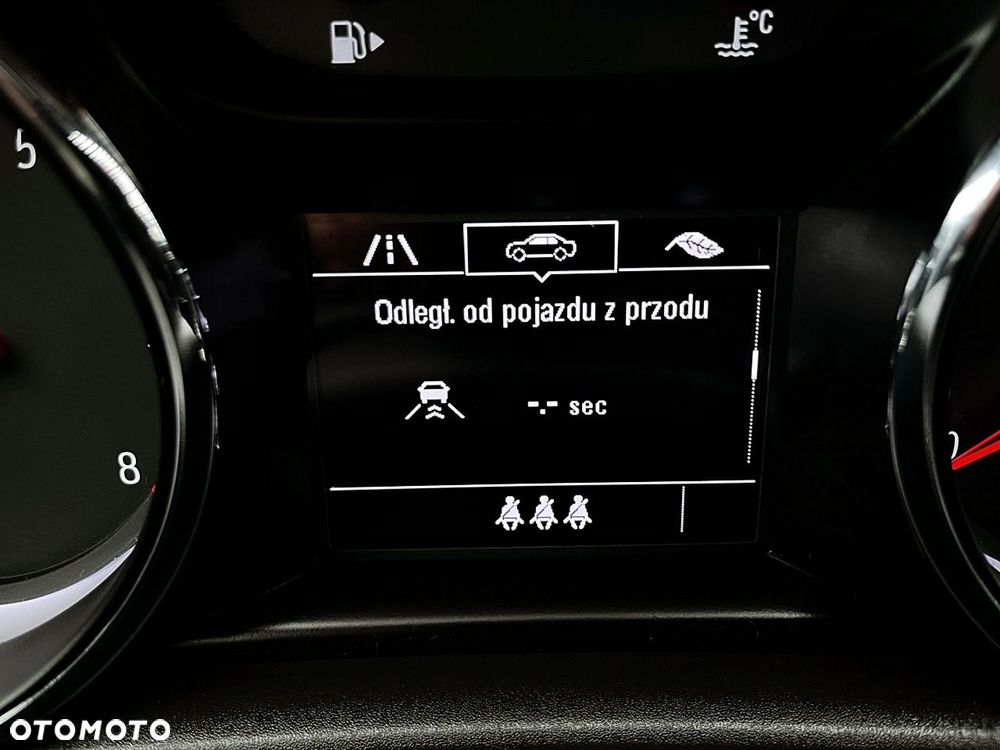 Opel Astra - 40