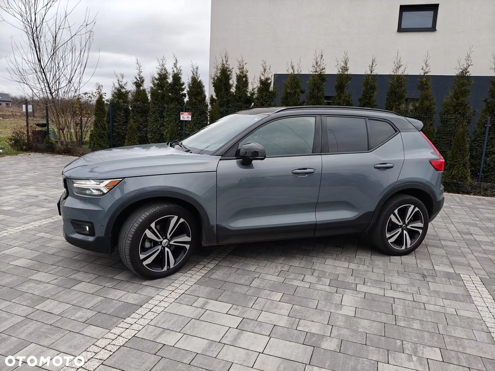 Volvo XC 40 T5 AWD R-Design - 2