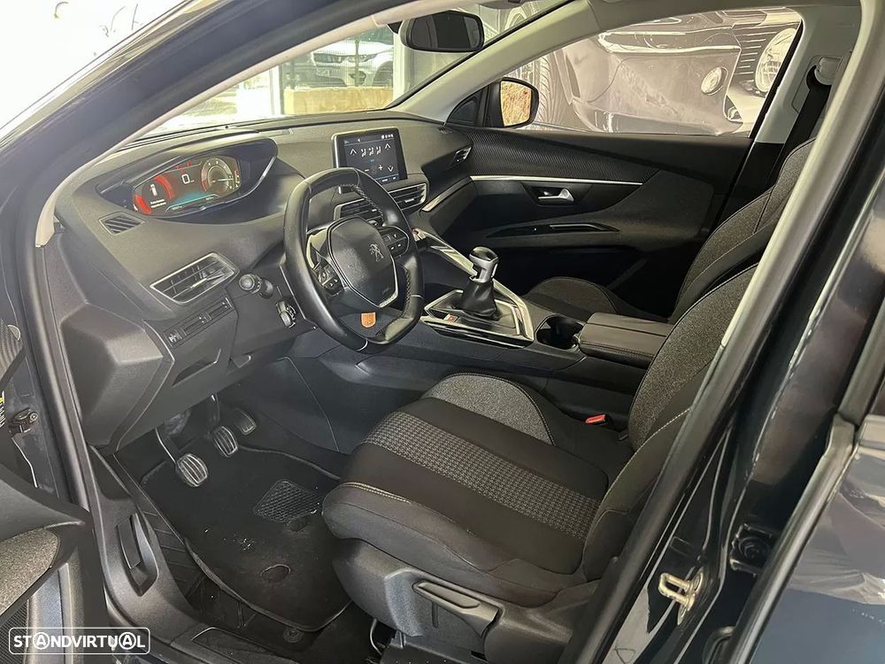 Peugeot 3008 - 7