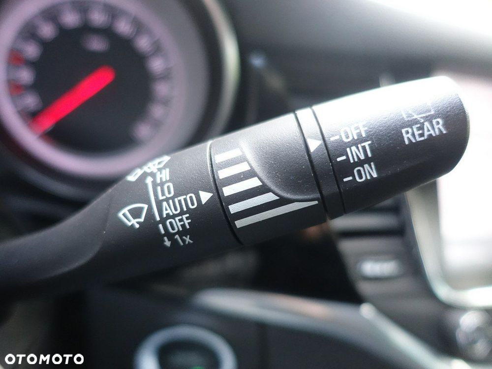 Opel Astra 1.4 Turbo Start/Stop Innovation - 23