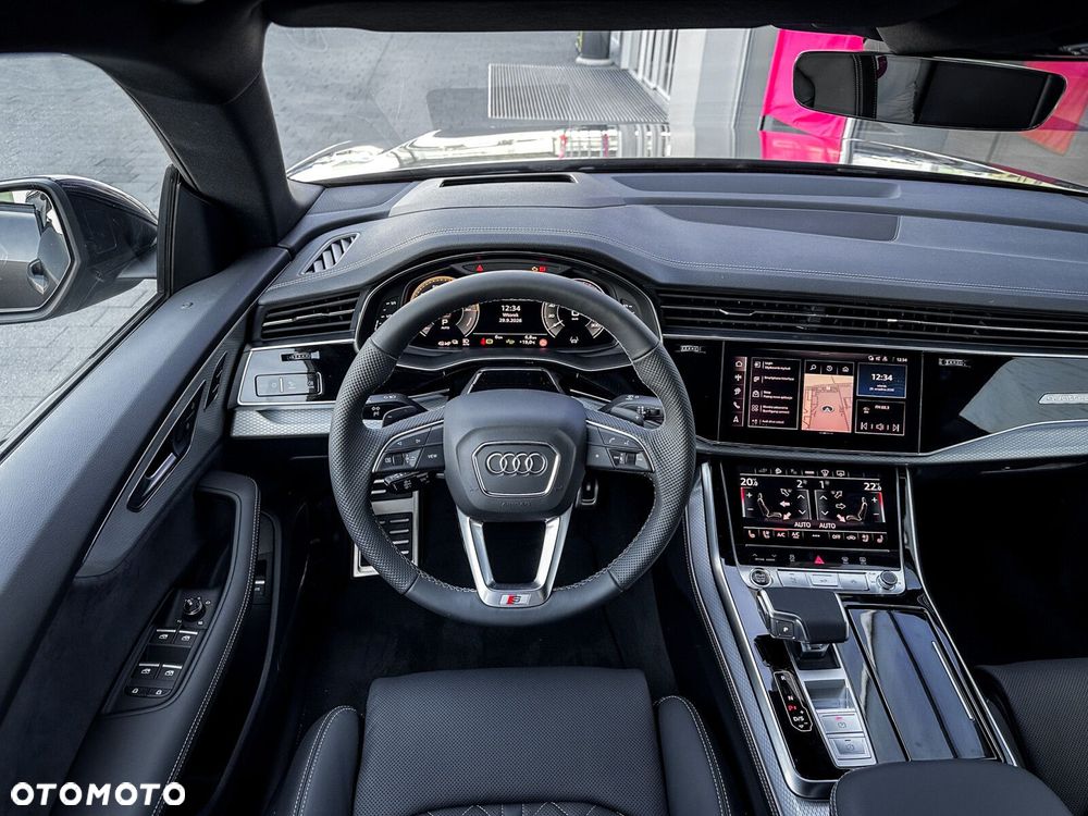 Audi Q8 - 27
