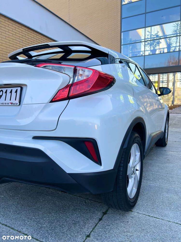 Toyota C-HR - 9