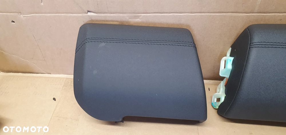 Osłona obudowa deski konsoli Land Rover Discovery Sport L550 - 2