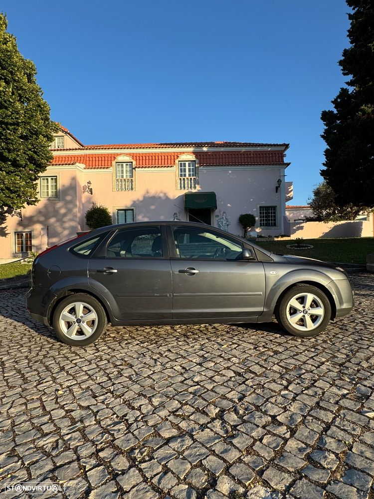 Ford Focus 1.6 TDCi Sport - 4