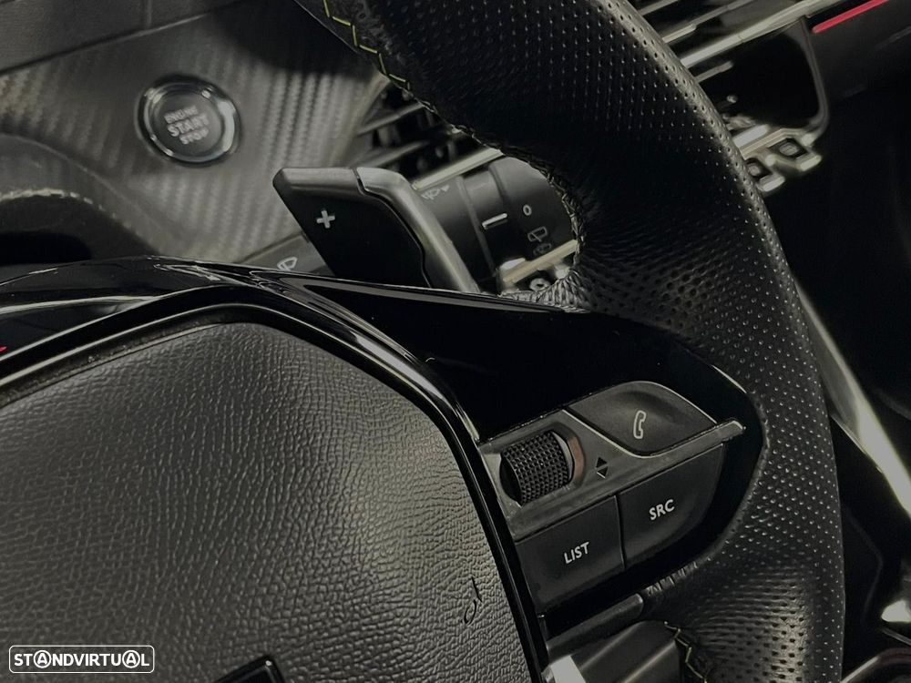 Peugeot 2008 1.2 PureTech GT Line EAT8 - 13